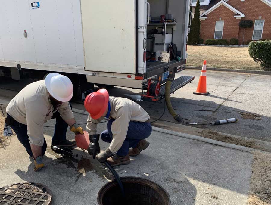 With only 1 day of training after installing Electro Scan’s award-winning FELL inspection equipment, the utility’s crews were able to safely self-perform gravity line inspections.